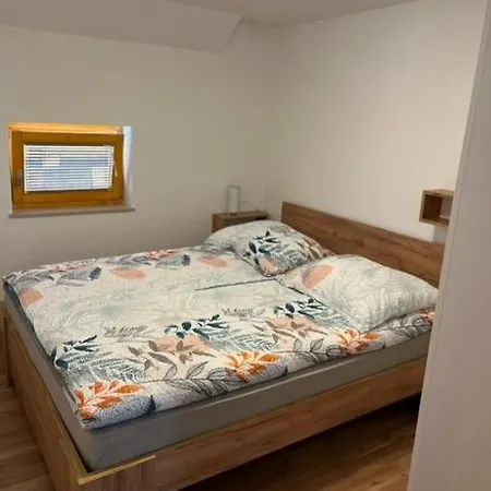 Zemva - Apartma Ela Apartment *