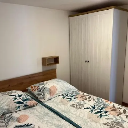 Zemva - Apartma Ela Apartman *