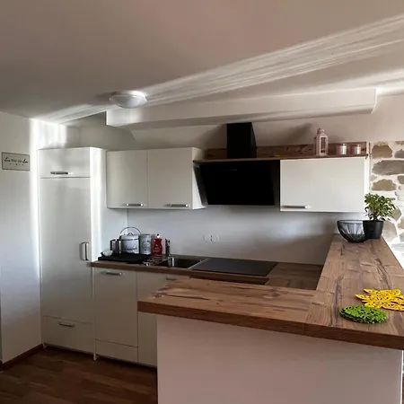 아파트 Zemva - Apartma Ela 지고르니예 고르예